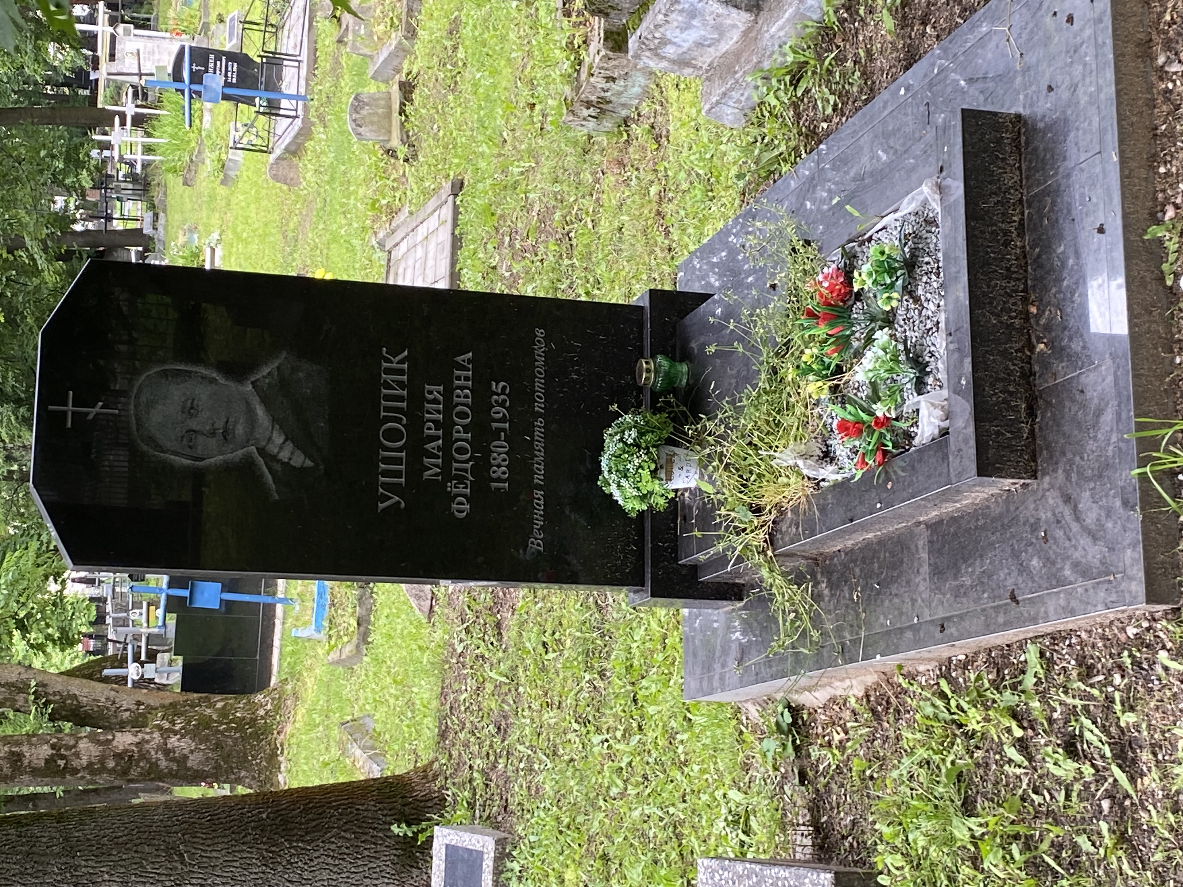 Фотография надгробия